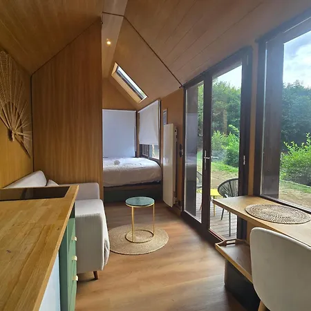 Tiny-house Pampa Au Bord De L'eau Шале Etival-les-le-Mans